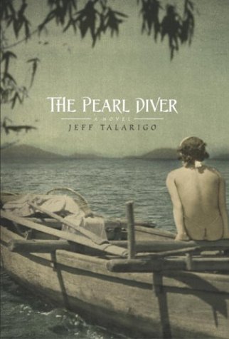 cover image THE PEARL DIVER