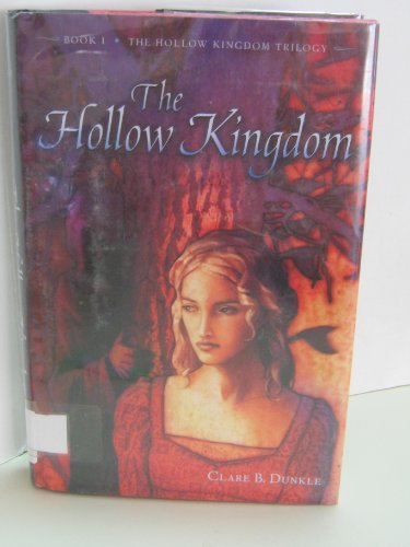 cover image THE HOLLOW KINGDOM