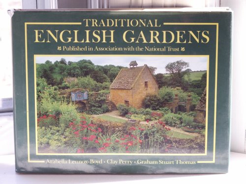 cover image Traditional English Gardens