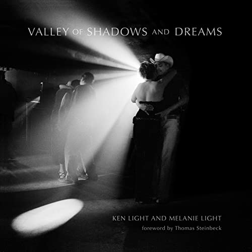 cover image Valley of Shadows and Dreams