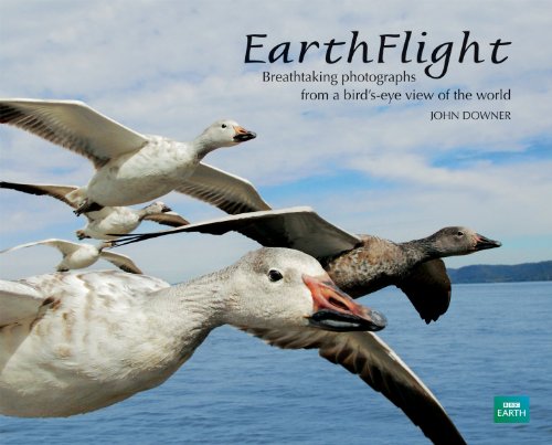 cover image EarthFlight: Breathtaking Photographs from a Bird's-Eye View of the World