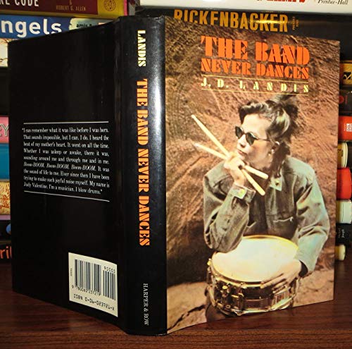 cover image The Band Never Dances
