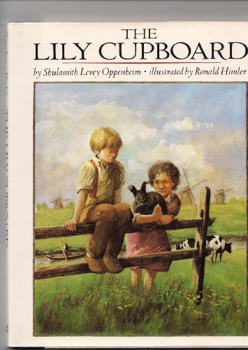 cover image The Lily Cupboard