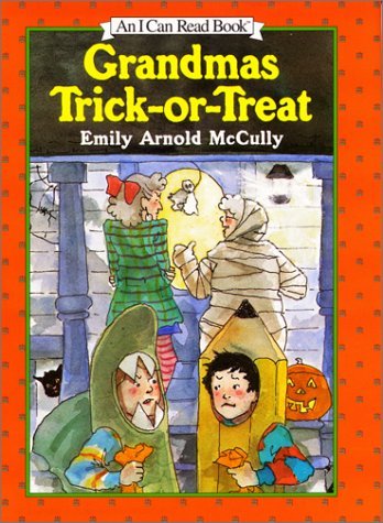 cover image Grandmas Trick-Or-Treat