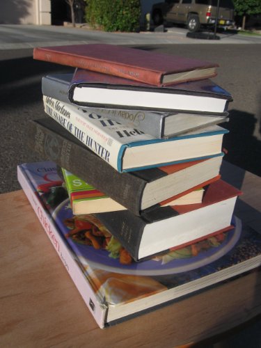 cover image The Female Heart: The Truth about Women and Heart Disease