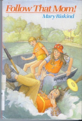 cover image Follow That Mom!