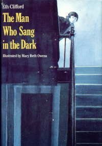 cover image The Man Who Sang in the Dark