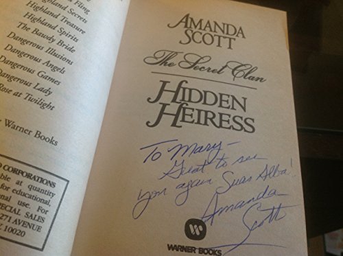 cover image THE HIDDEN HEIRESS