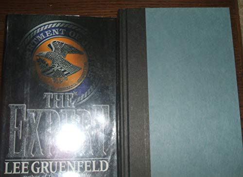 cover image The Expert