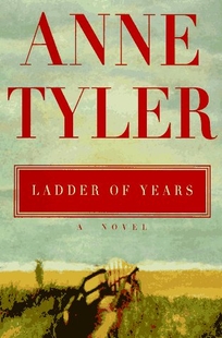 Anne Tyler, Close-Up Artist, Zooms Out for a Novel of Family Rifts