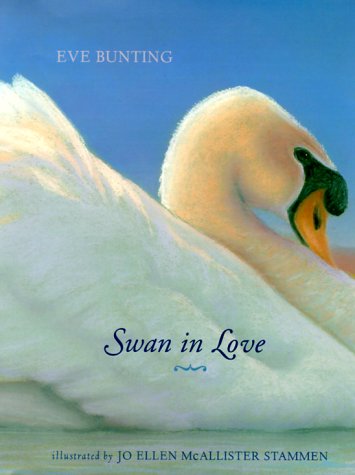 cover image Swan in Love