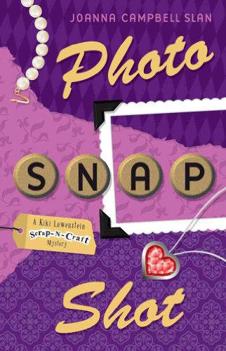 cover image Photo Snap Shot: A Kiki Lowenstein Scrap-N-Craft Mystery