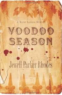 Voodoo Season: A Marie Laveau Mystery