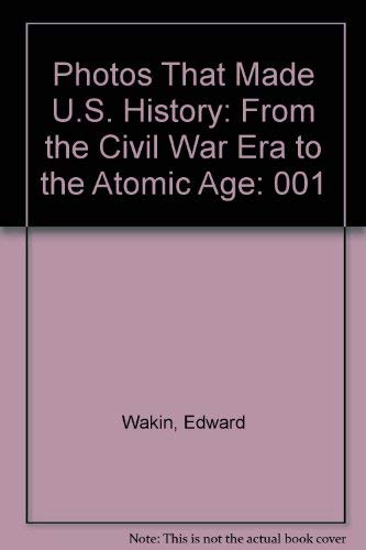 cover image Photos That Made U.S. History