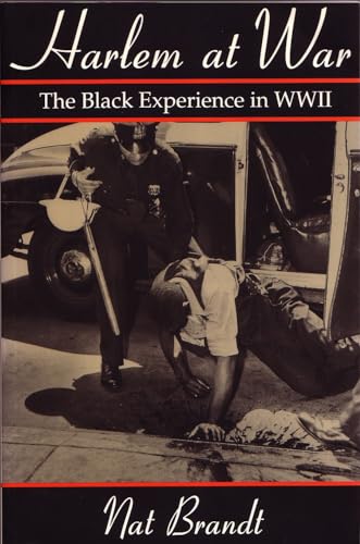 cover image Harlem at War: The Black Experience in WWII
