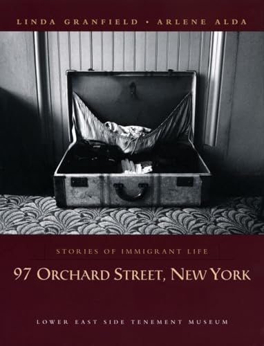 cover image 97 Orchard Street, New York: Stories of Immigrant Life
