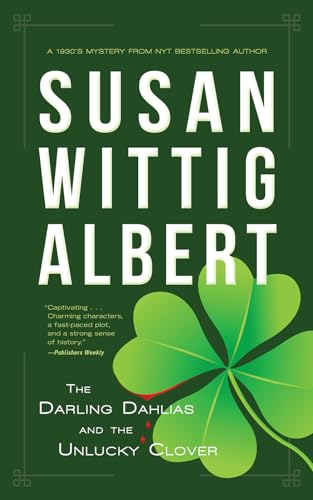 cover image The Darling Dahlias and the Unlucky Clover