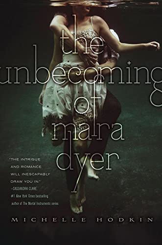 cover image The Unbecoming of Mara Dyer