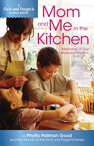 cover image Mom and Me in the Kitchen: Memories of Our Mothers' Kitchens