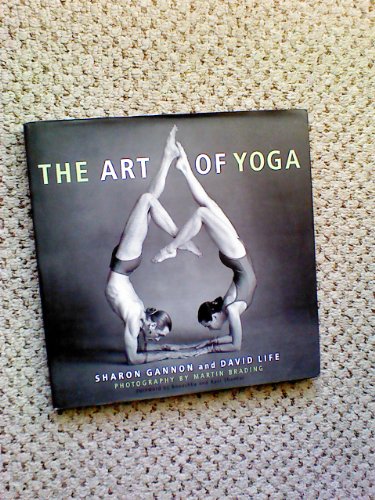 cover image The Art of Yoga