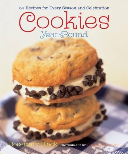 cover image Cookies Year-Round: 50 Recipes for Every Season and Celebration [With Built in Easel]