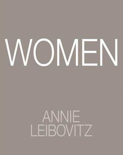 cover image Annie Leibovitz: Women