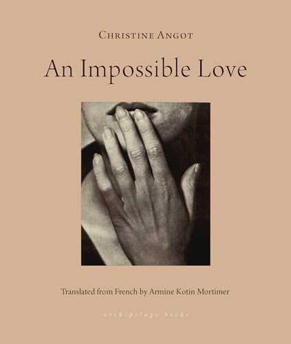 cover image An Impossible Love