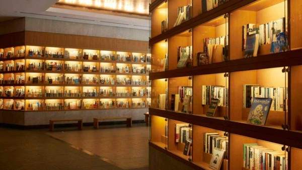 The Film Buff Bookshelf - Penguin Random House Retail