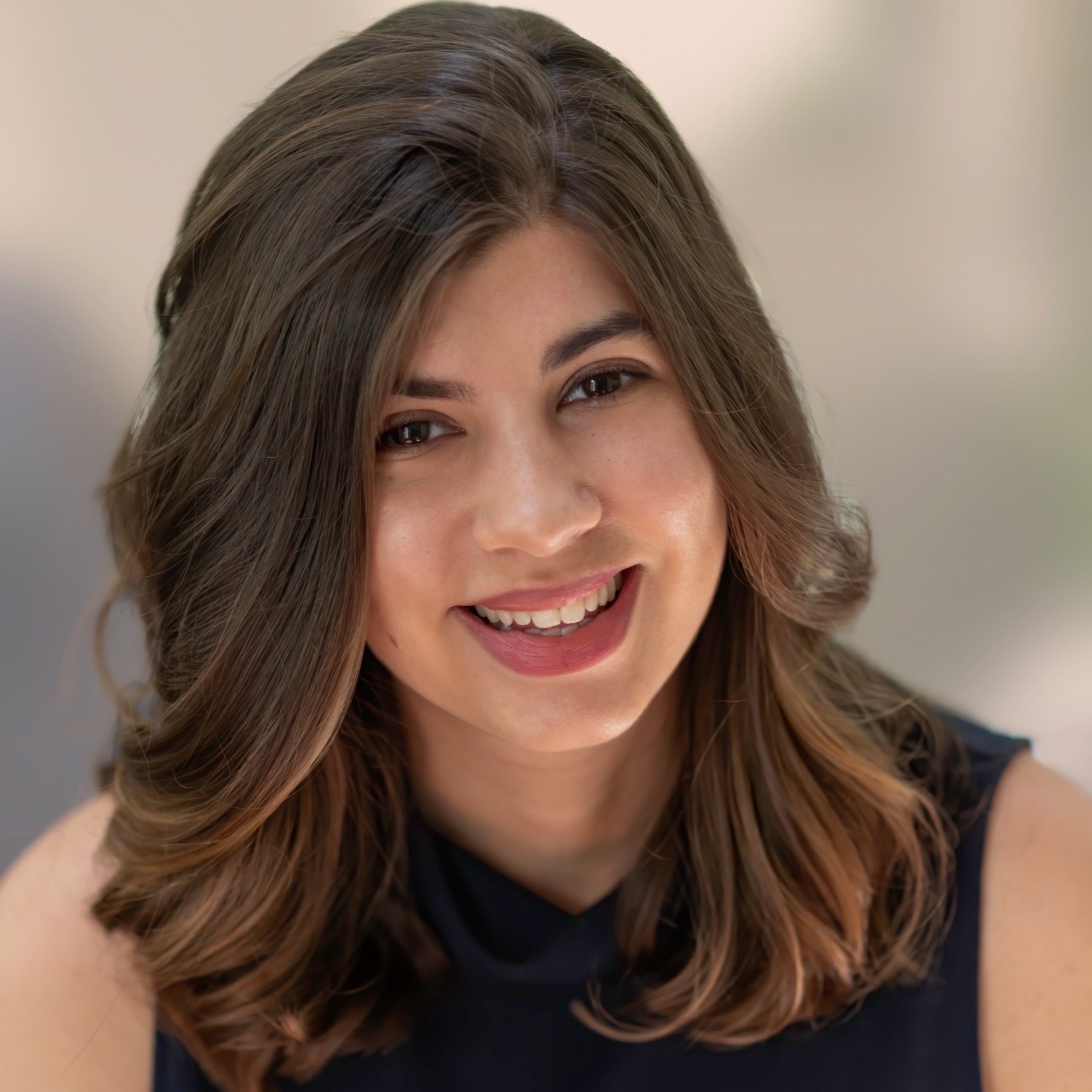 Julia Elliott Promoted to Senior Editor at William Morrow